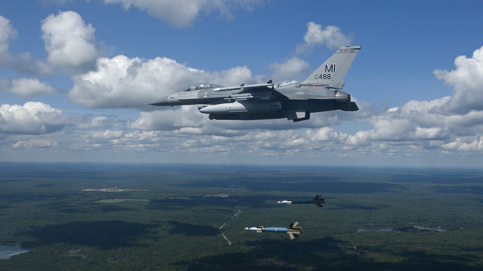 英超教练组使用语义转写平台优化临场战术布置效率，英超dna教练