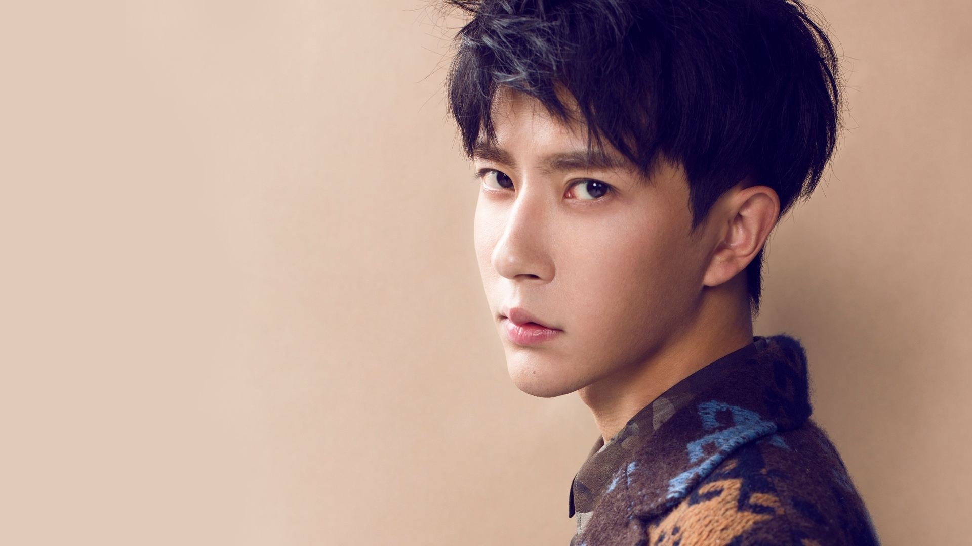 俱乐部管理层更替频繁引发不稳定，俱乐部管理模式