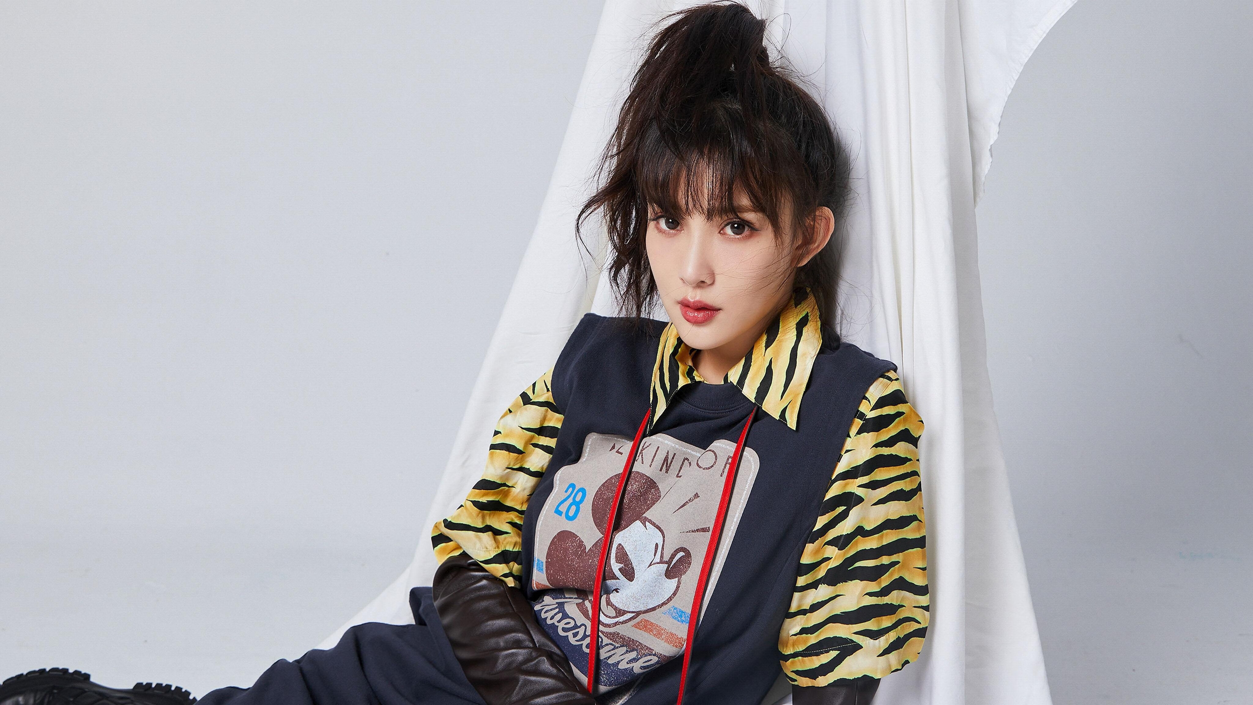 国家队战术风格过于依赖单一球员特性，国家队阵型